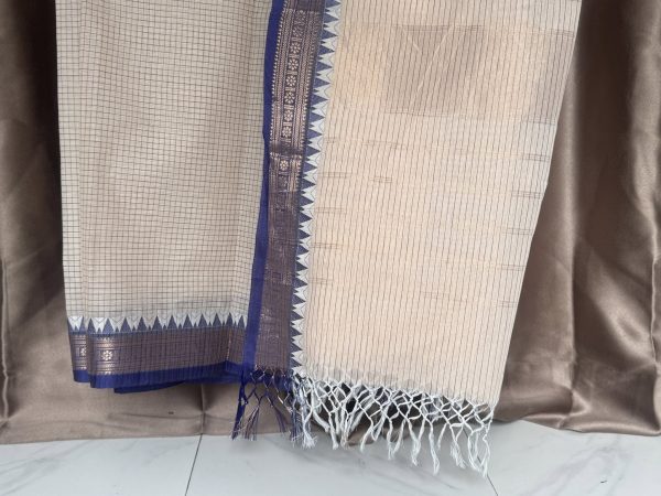 প্রিমিয়াম সুতি শাড়ি 